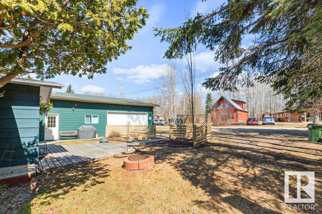 10 Alder Av, Rural Lac Ste. Anne County, Alberta  T0E 1V0 - Photo 9 - E4432913