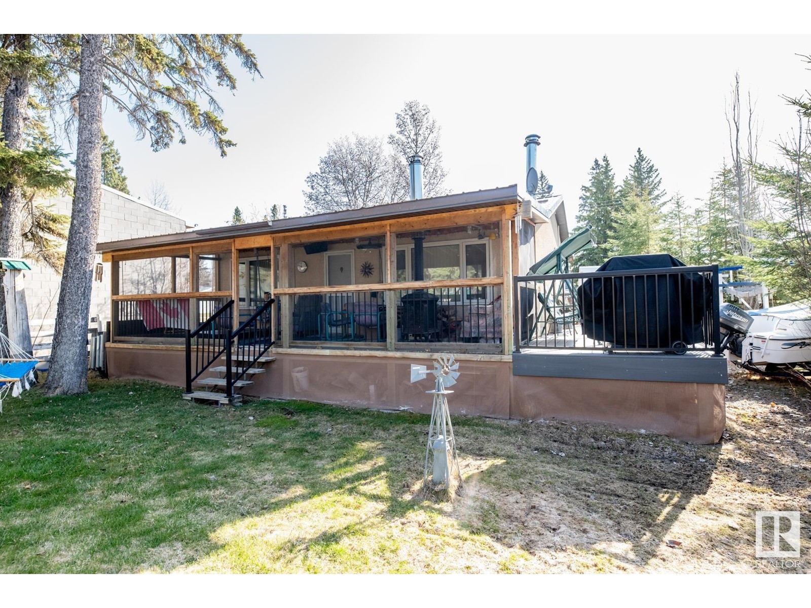 5802 50 St, Rural Wetaskiwin County, Alberta  T0C 2C0 - Photo 5 - E4433024