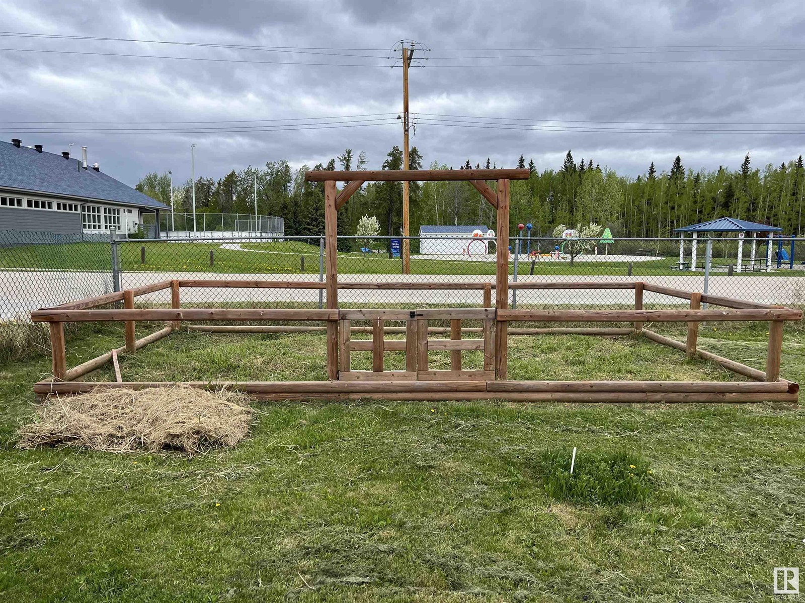 130 1 St, Blue Ridge, Alberta  T0E 0B0 - Photo 35 - E4433102