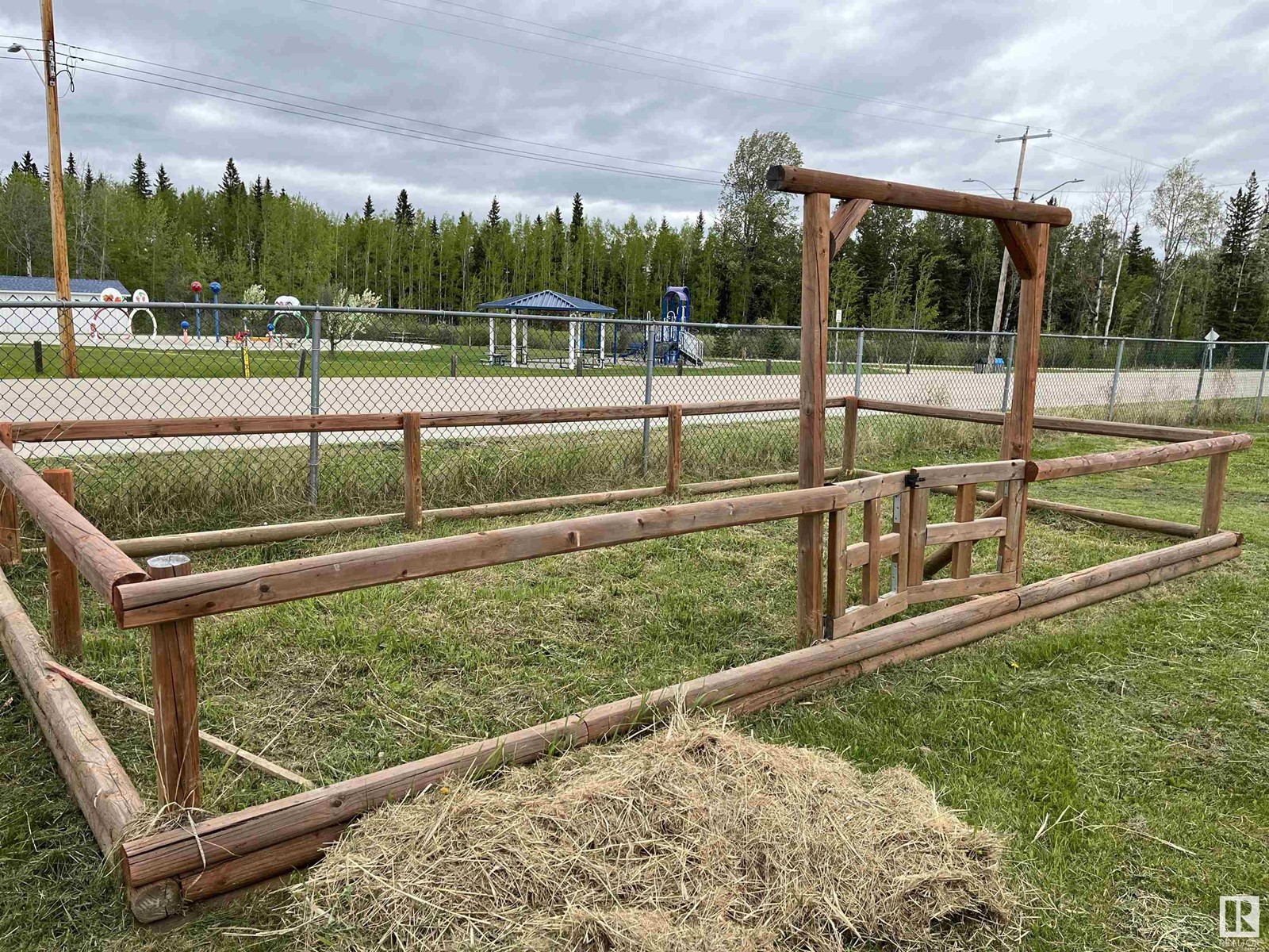 130 1 St, Blue Ridge, Alberta  T0E 0B0 - Photo 36 - E4433102