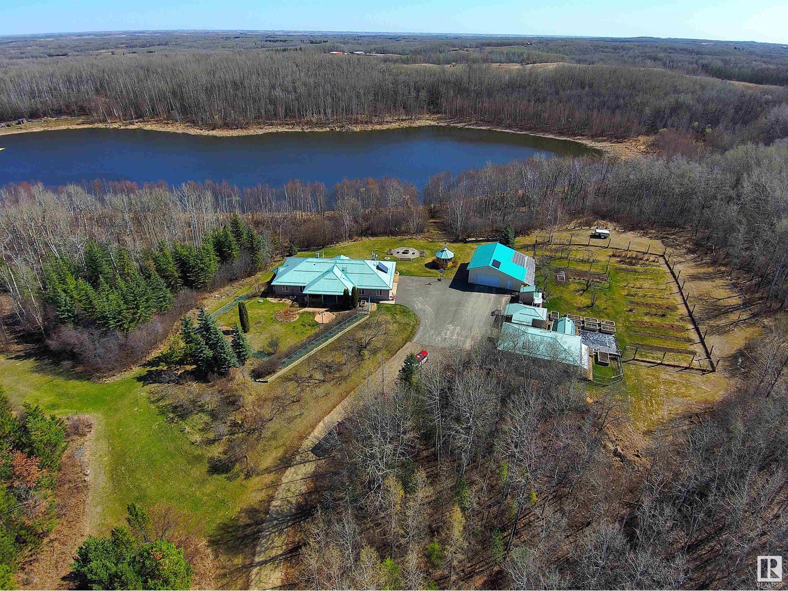 #212 54304 RGE ROAD 12, rural lac ste. anne county, Alberta