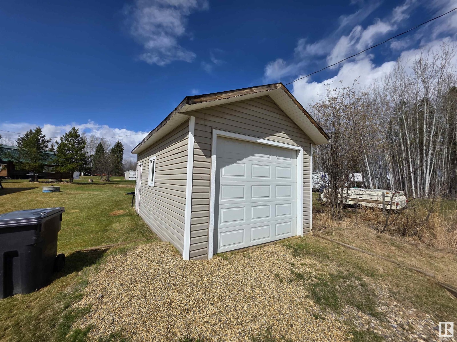102 4 St W, Rural Wetaskiwin County, Alberta  T0C 0T0 - Photo 4 - E4433323