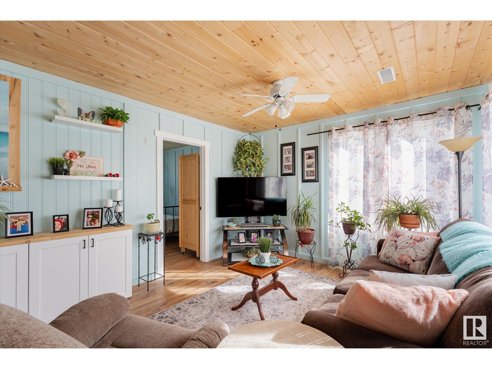 5720 49 Av, Rural Lac Ste. Anne County, Alberta  T0E 0A0 - Photo 6 - E4433405