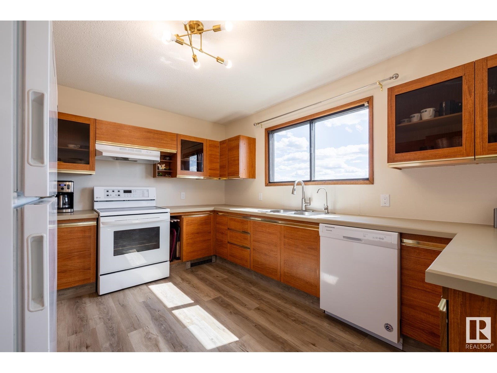 8115 Township Road 574, Rural Lac Ste. Anne County, Alberta  T0E 1N0 - Photo 15 - E4433510