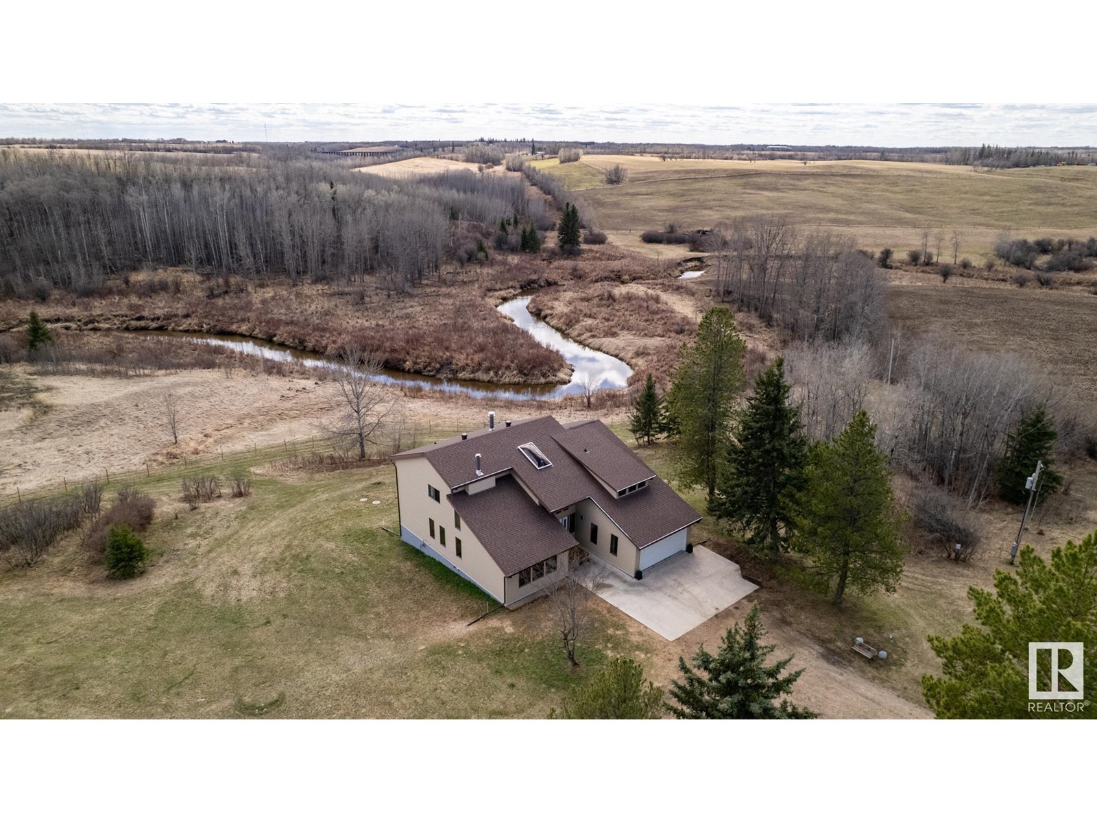 8115 Township Road 574, Rural Lac Ste. Anne County, Alberta  T0E 1N0 - Photo 72 - E4433510