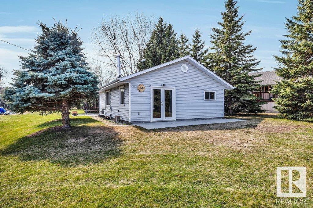 24 Lakeshore Drive, S.V. Grandview, rural wetaskiwin county, Alberta