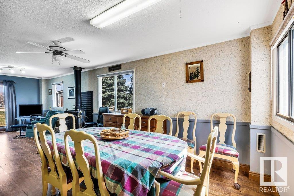 24 Lakeshore Drive, S.v. Grandview, Rural Wetaskiwin County, Alberta  T0C 2V0 - Photo 10 - E4433584
