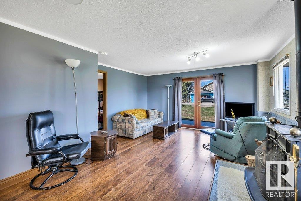 24 Lakeshore Drive, S.v. Grandview, Rural Wetaskiwin County, Alberta  T0C 2V0 - Photo 7 - E4433584