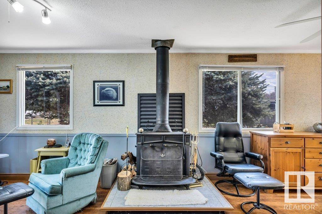24 Lakeshore Drive, S.v. Grandview, Rural Wetaskiwin County, Alberta  T0C 2V0 - Photo 8 - E4433584