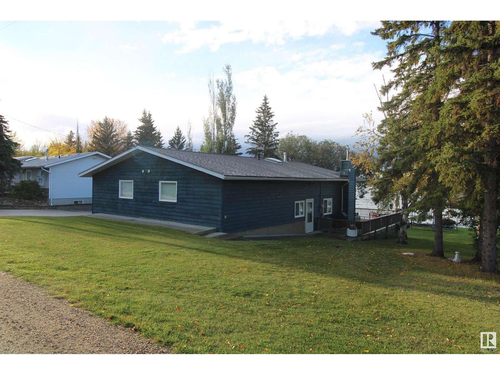 9 Bay Dr, Rural Lac Ste. Anne County, Alberta  T0E 0L0 - Photo 58 - E4434026