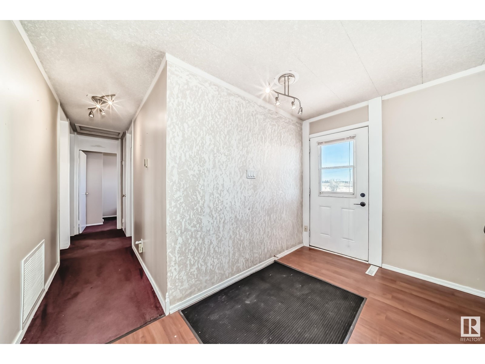 56123 Hwy 777, Rural Lac Ste. Anne County, Alberta  T0E 1V0 - Photo 3 - E4434162