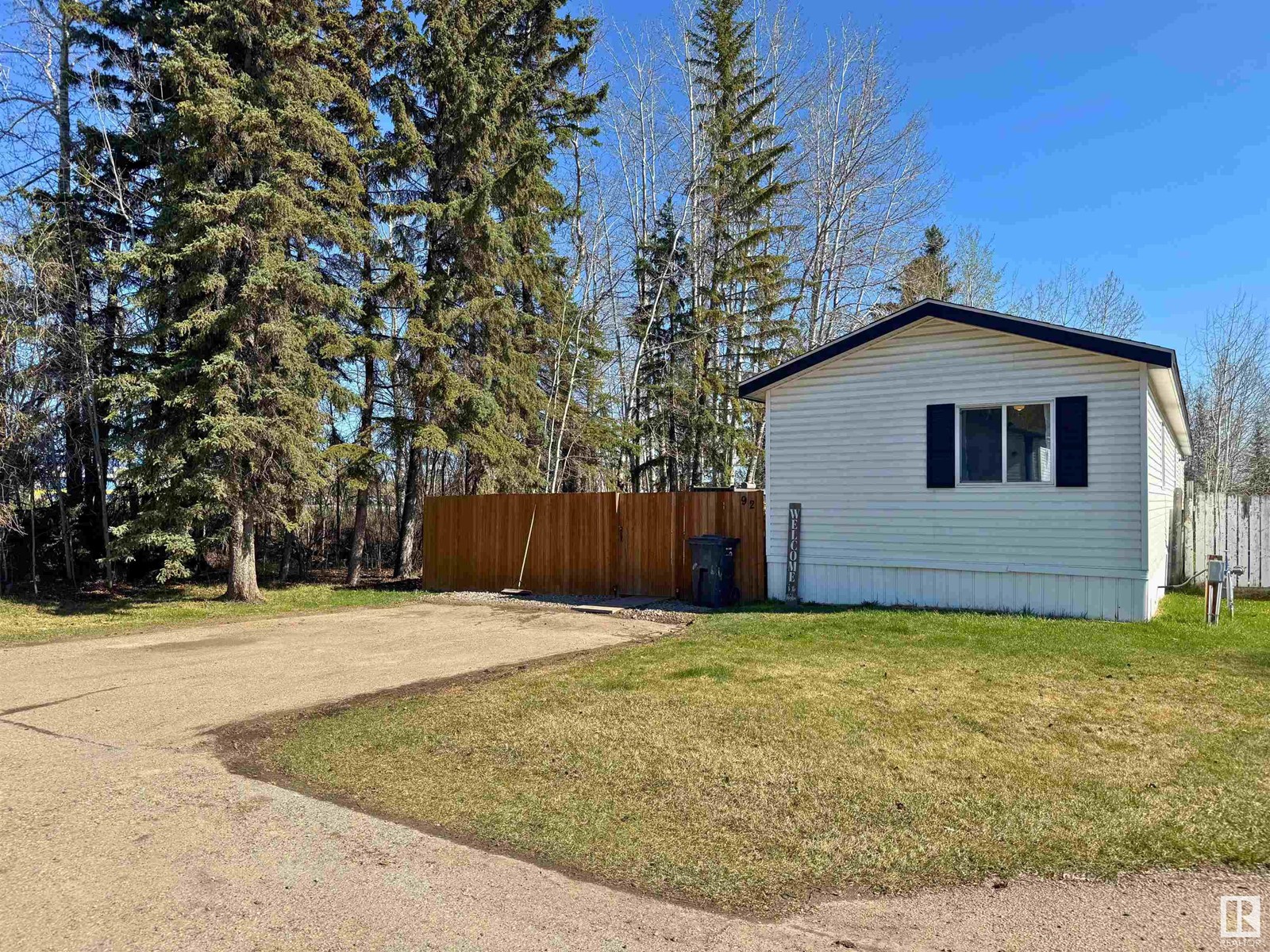 #92 5644 50 St, Drayton Valley, Alberta  T7A 1L4 - Photo 2 - E4434196