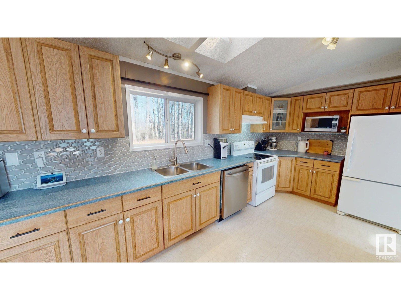 #92 5644 50 St, Drayton Valley, Alberta  T7A 1L4 - Photo 9 - E4434196