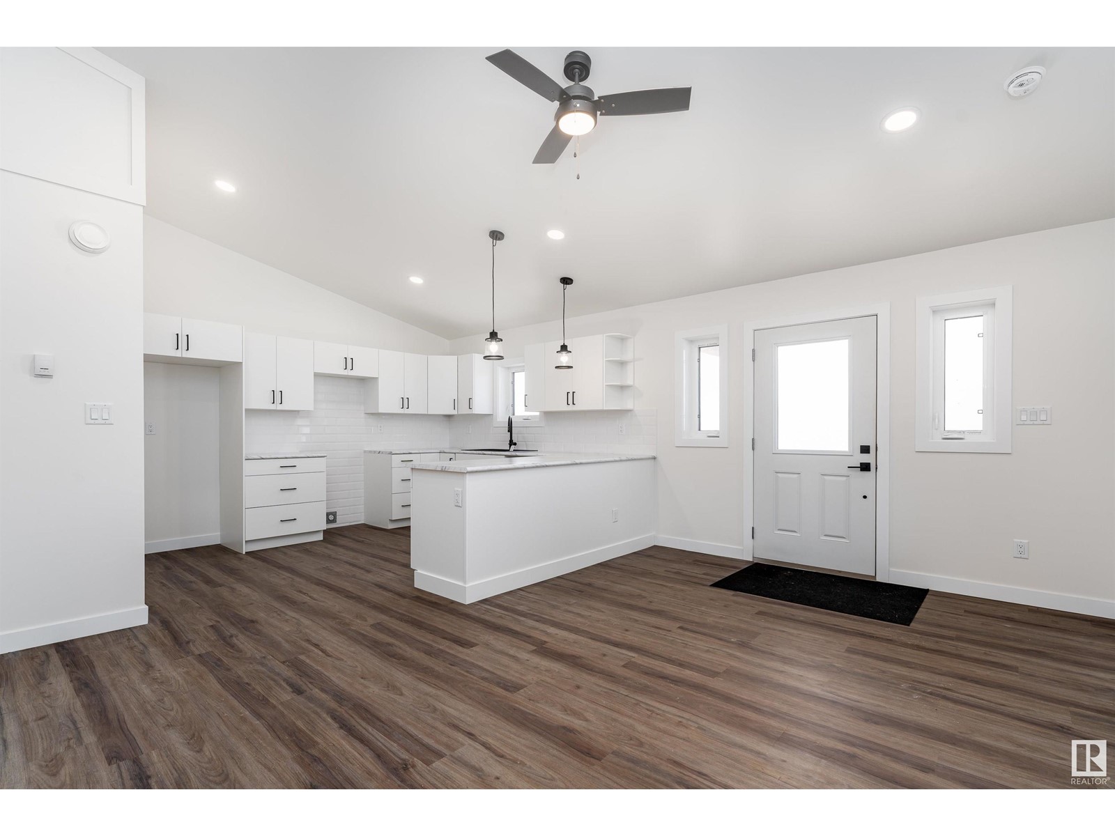 21318 Twp 464, Rural Camrose County, Alberta  T0C 0L0 - Photo 11 - E4434339