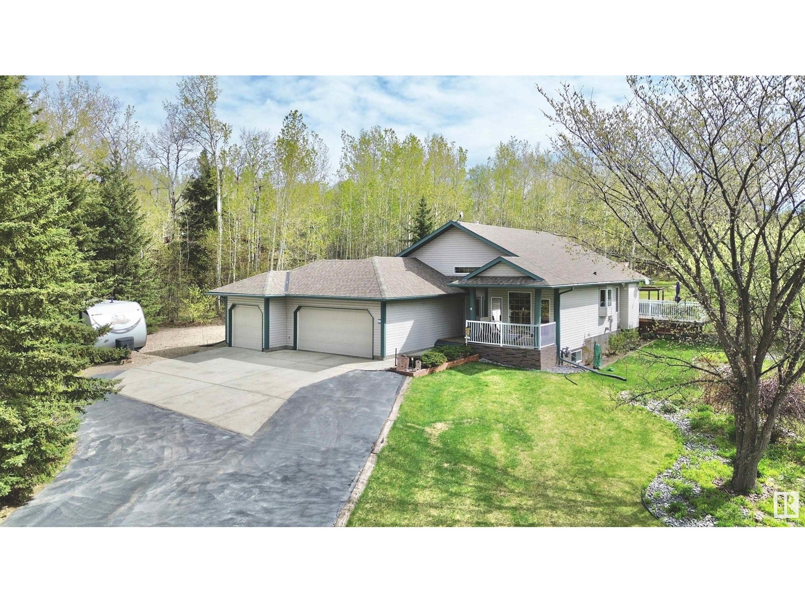 5302 32 St, Rural Wetaskiwin County, Alberta  T0C 2C0 - Photo 1 - E4434441