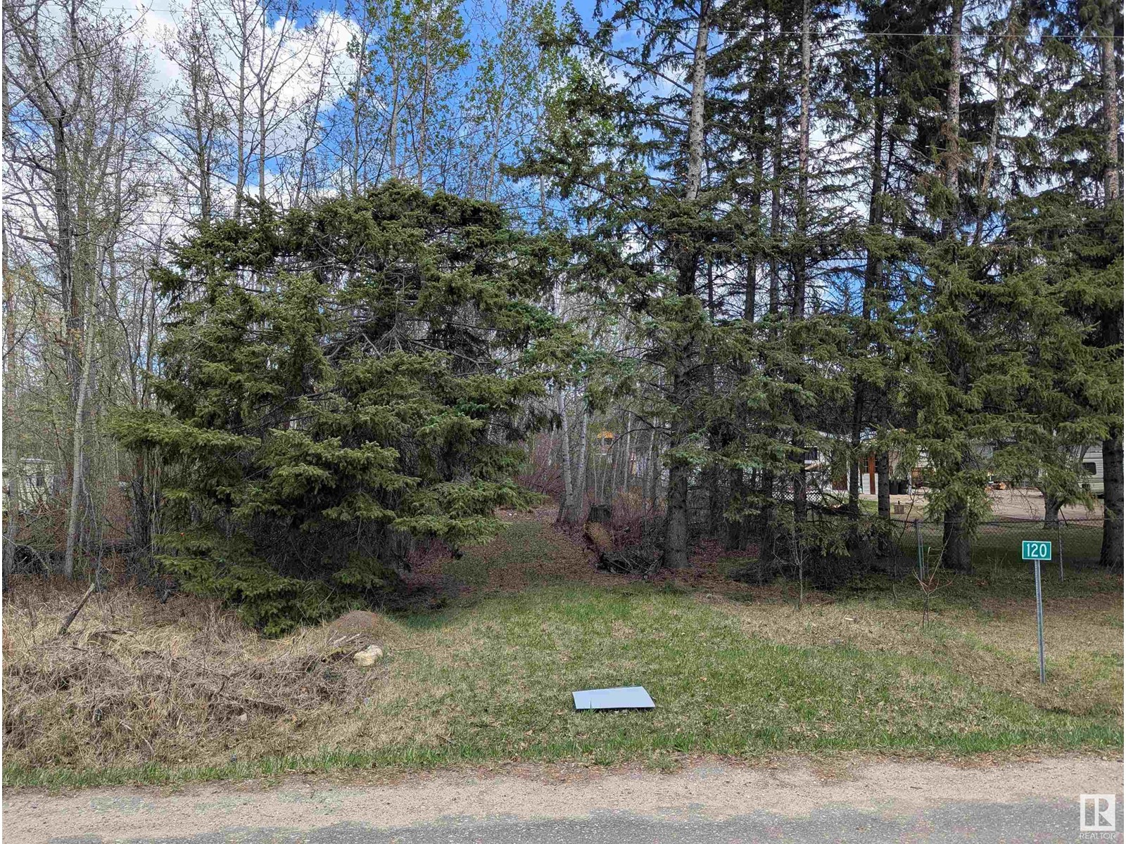 120 Idle Hours Dr, Rural Barrhead County, Alberta  T0E 1A0 - Photo 1 - E4434457