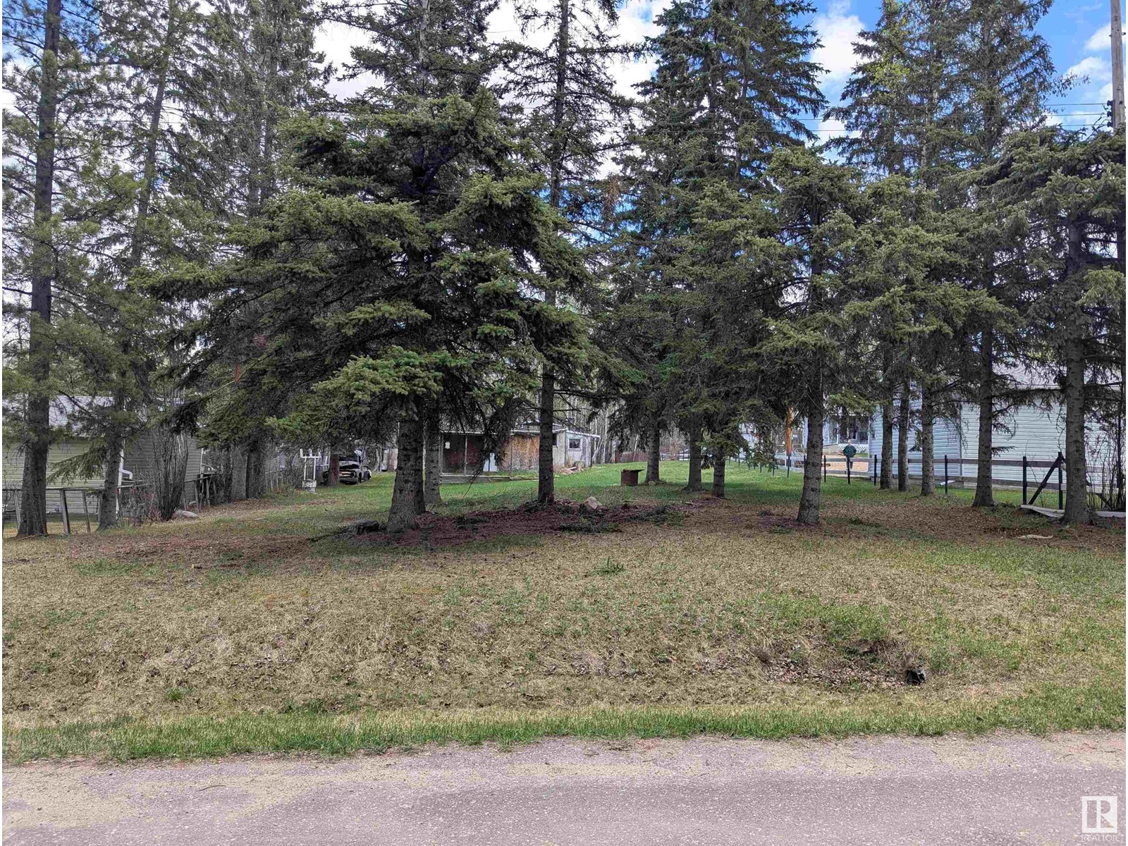 126 Idle Hours Dr, Rural Barrhead County, Alberta  T0E 1A0 - Photo 1 - E4434460