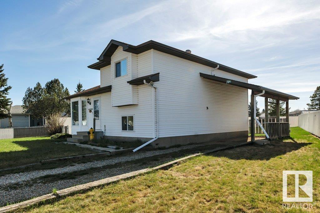 64 Parkview Cr, Calmar, Alberta  T0C 0V0 - Photo 4 - E4434541