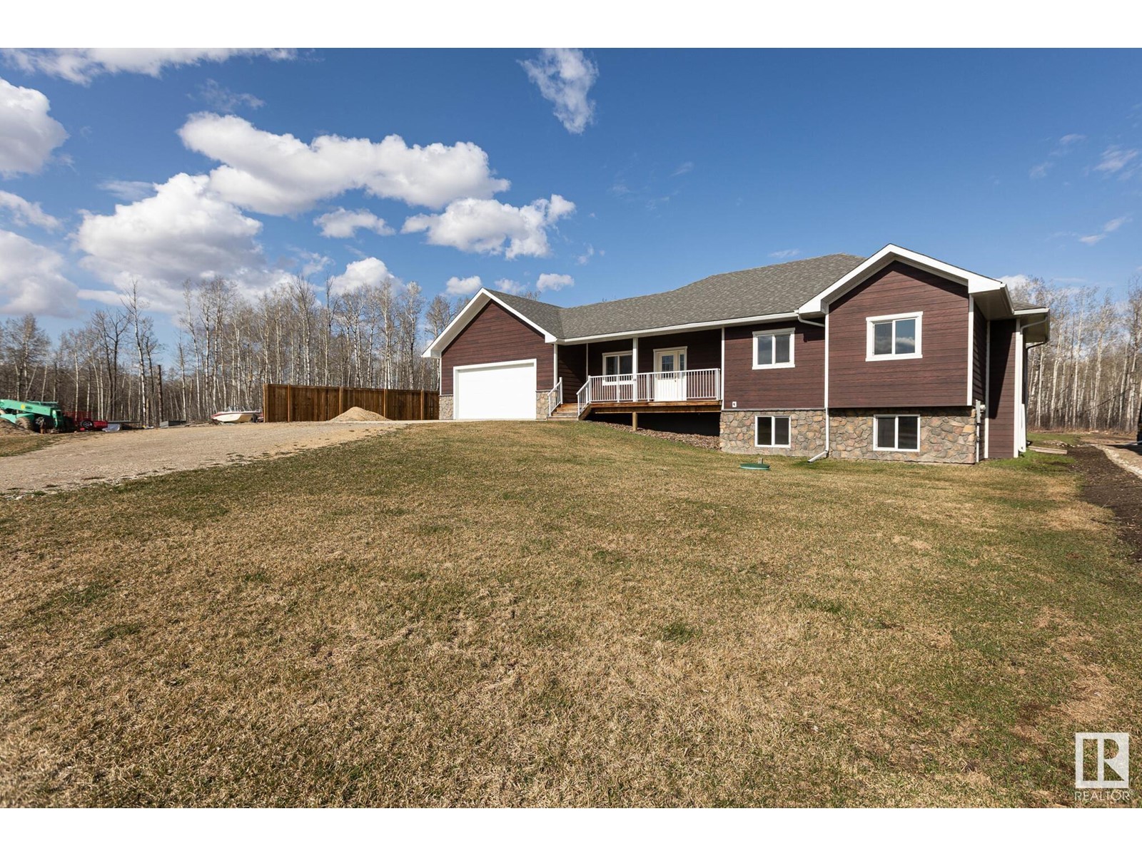 404 Duncan, Rural Barrhead County, Alberta  T0E 1A0 - Photo 2 - E4434701