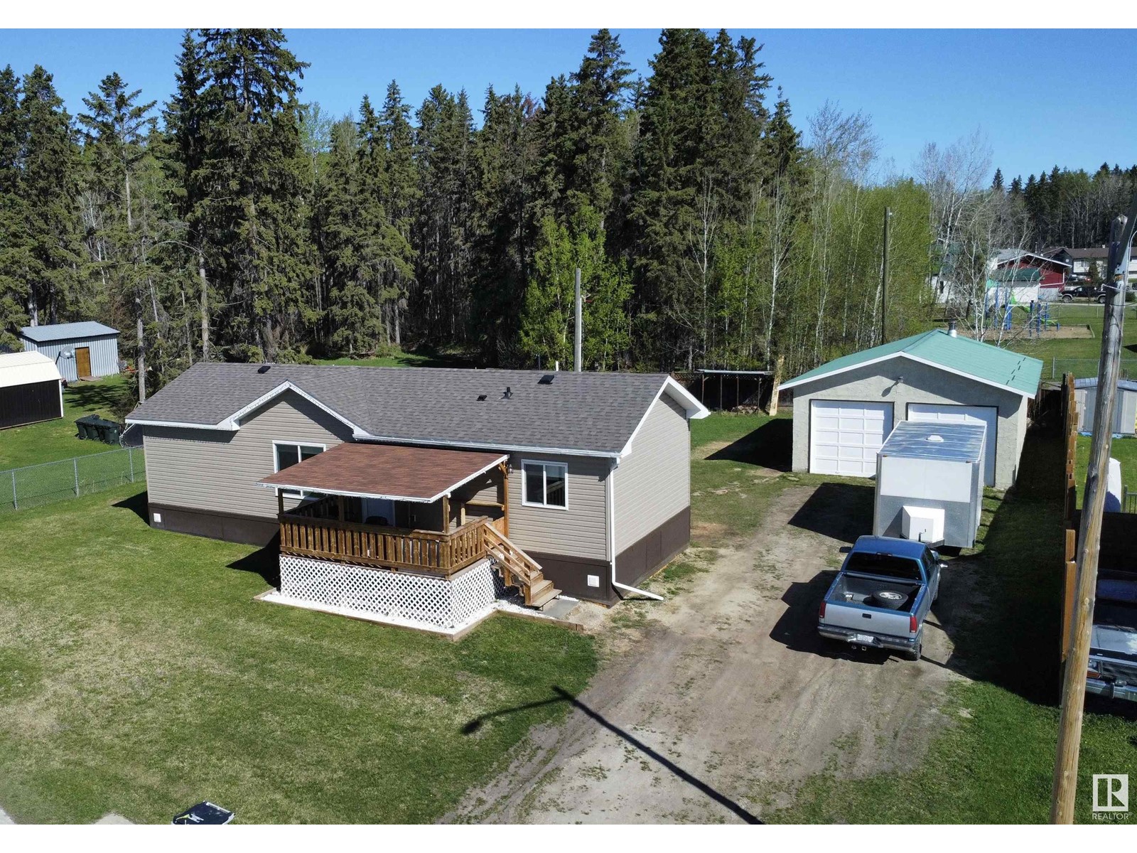 5028 54 Av, Wabamun, Alberta  T0E 2K0 - Photo 1 - E4435030
