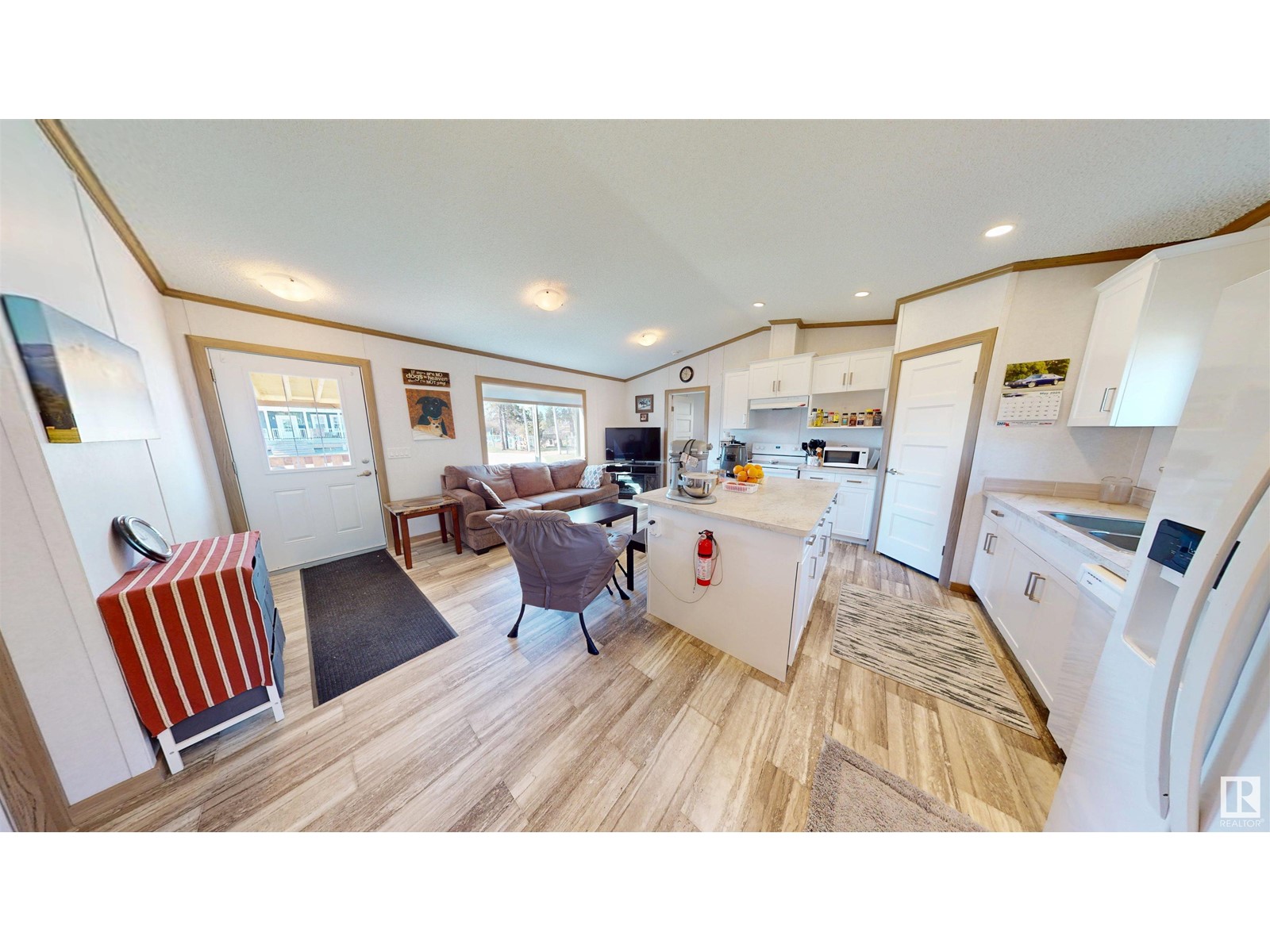5028 54 Av, Wabamun, Alberta  T0E 2K0 - Photo 4 - E4435030