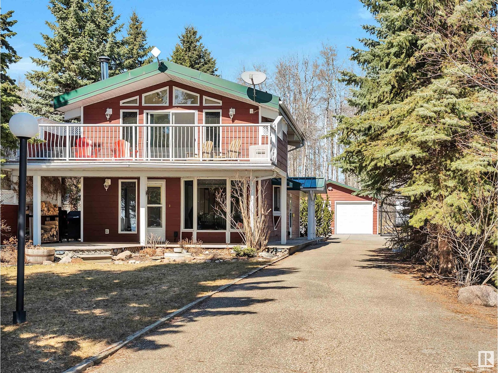 33 Lakeshore Dr Sw, Rural Leduc County, Alberta  T0C 2P0 - Photo 1 - E4435133