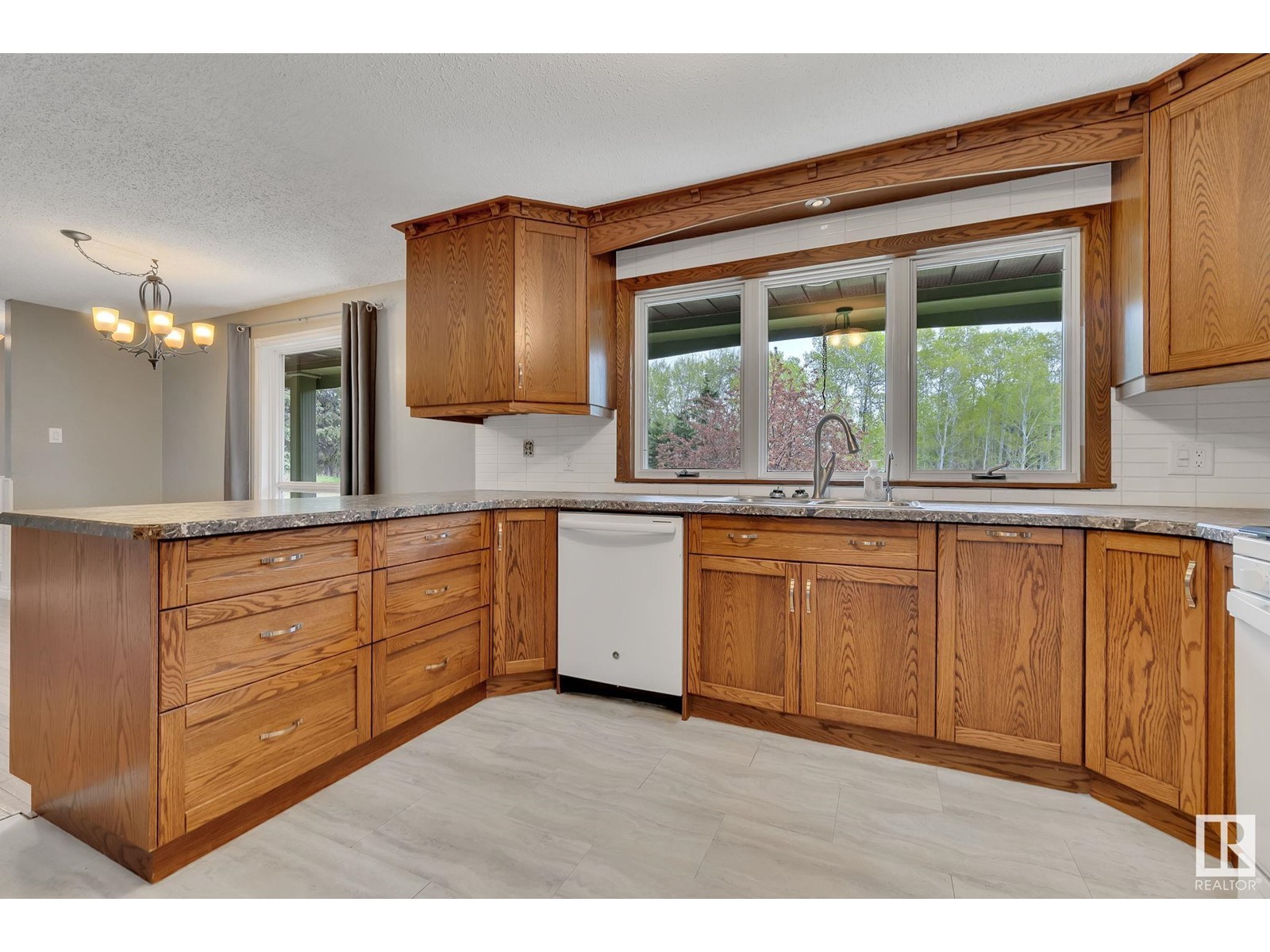 3021 Twp Road 524 A, Rural Parkland County, Alberta  T0E 0N0 - Photo 10 - E4435696