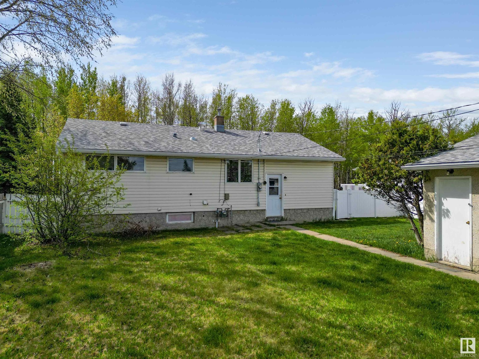 5128 49 Av, Drayton Valley, Alberta  T7A 1J7 - Photo 8 - E4435926