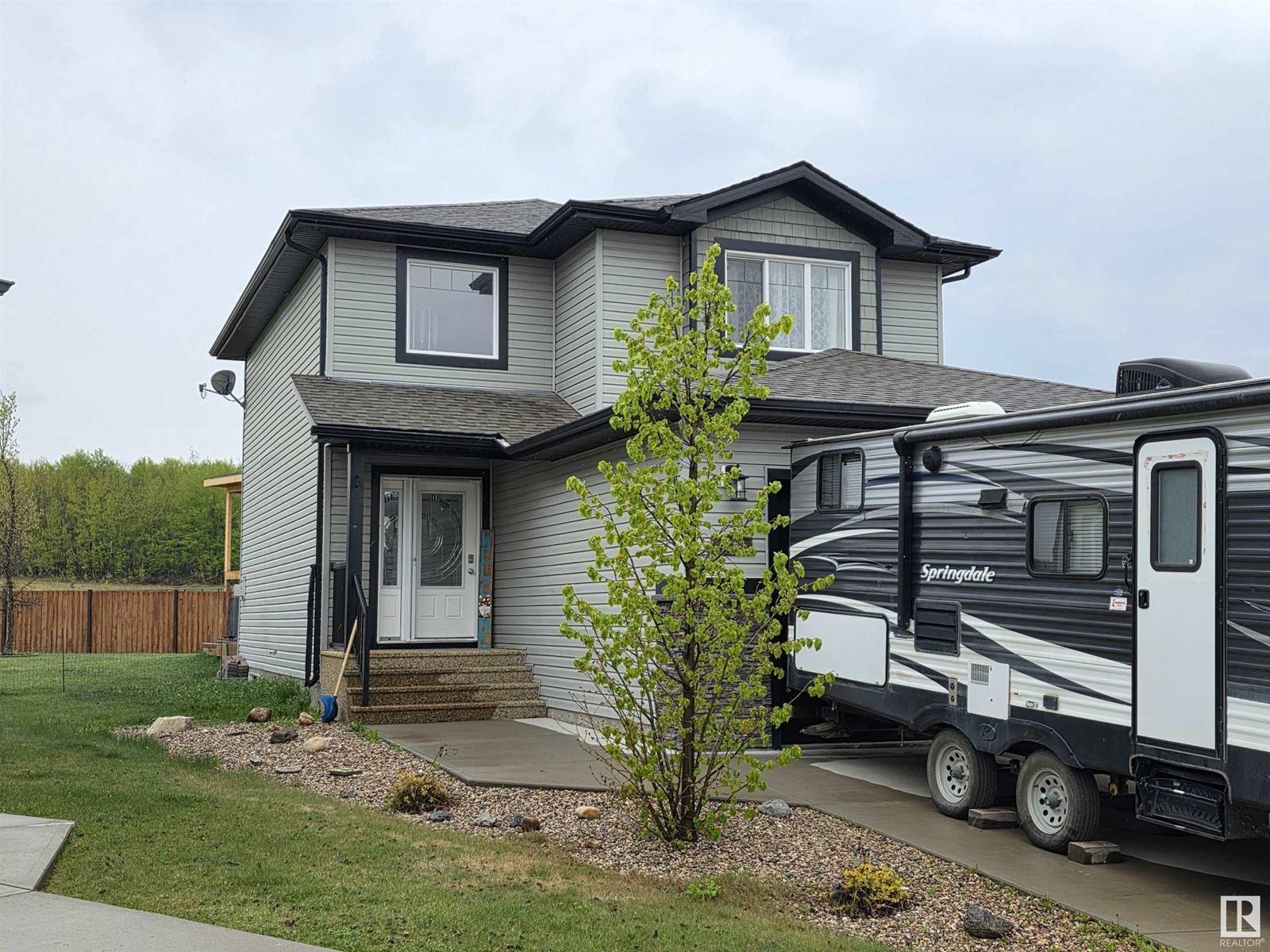 4104 41 St, Drayton Valley, Alberta  T7A 0B4 - Photo 1 - E4435955