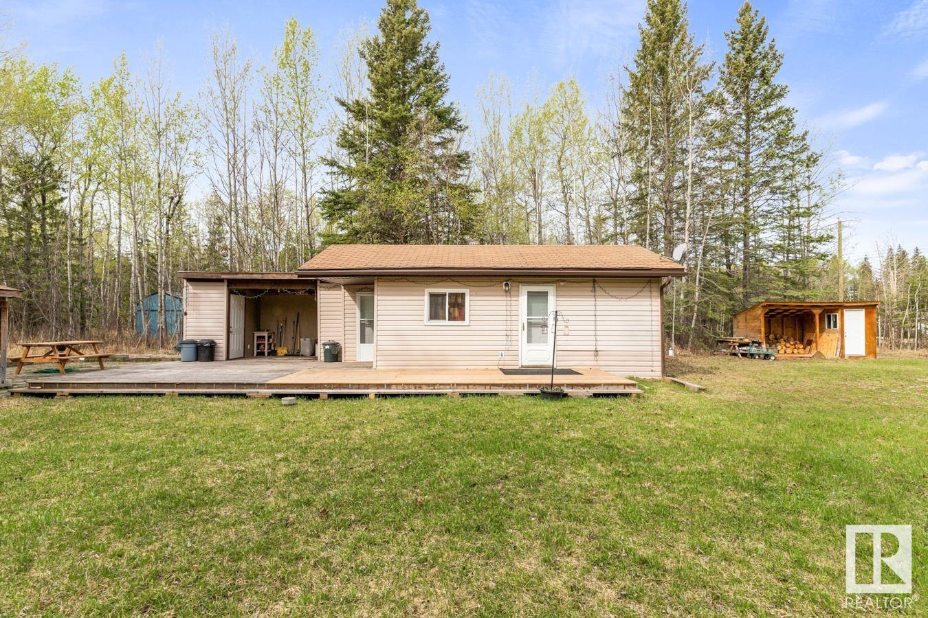 16 Lobstick Resort, Rural Yellowhead, Alberta  T0E 2M0 - Photo 1 - E4435995