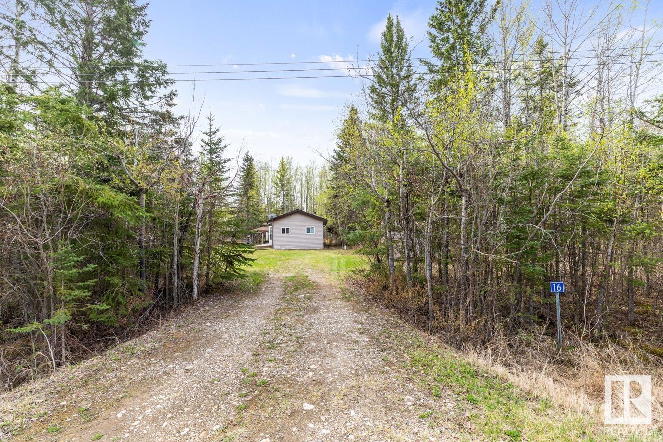 16 Lobstick Resort, Rural Yellowhead, Alberta  T0E 2M0 - Photo 4 - E4435995