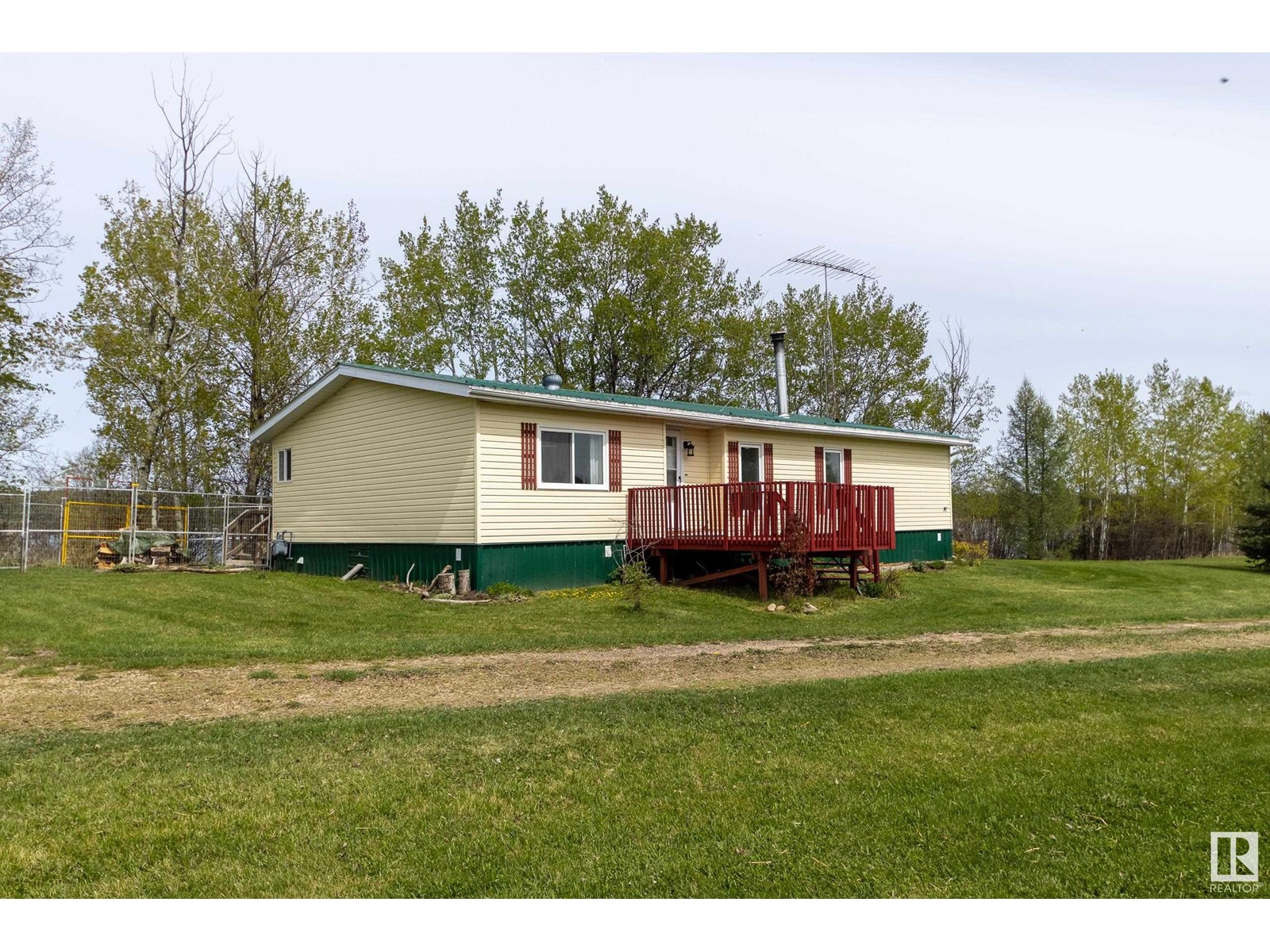 55418 Rge Road 70, Rural Lac Ste. Anne County, Alberta  T0E 2A0 - Photo 18 - E4436059