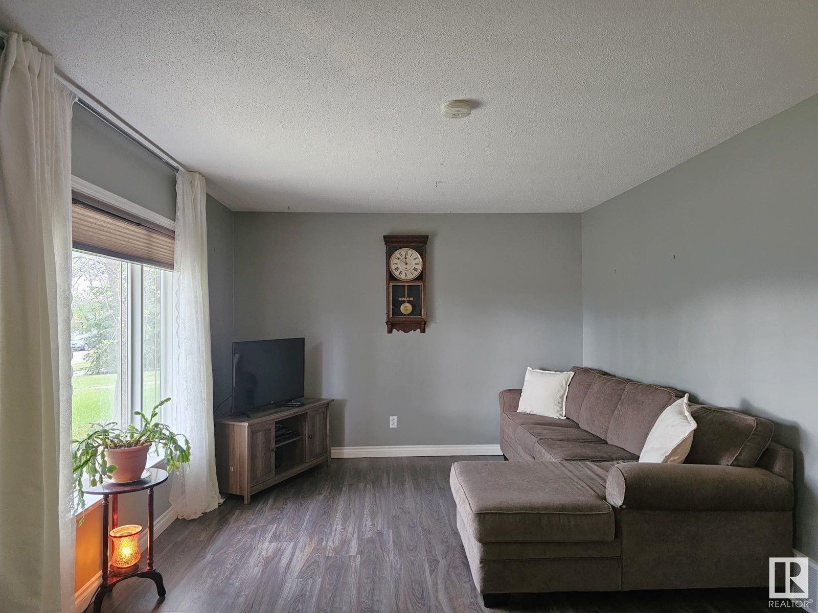 5096 45 St, Drayton Valley, Alberta  T7A 1C2 - Photo 4 - E4436646