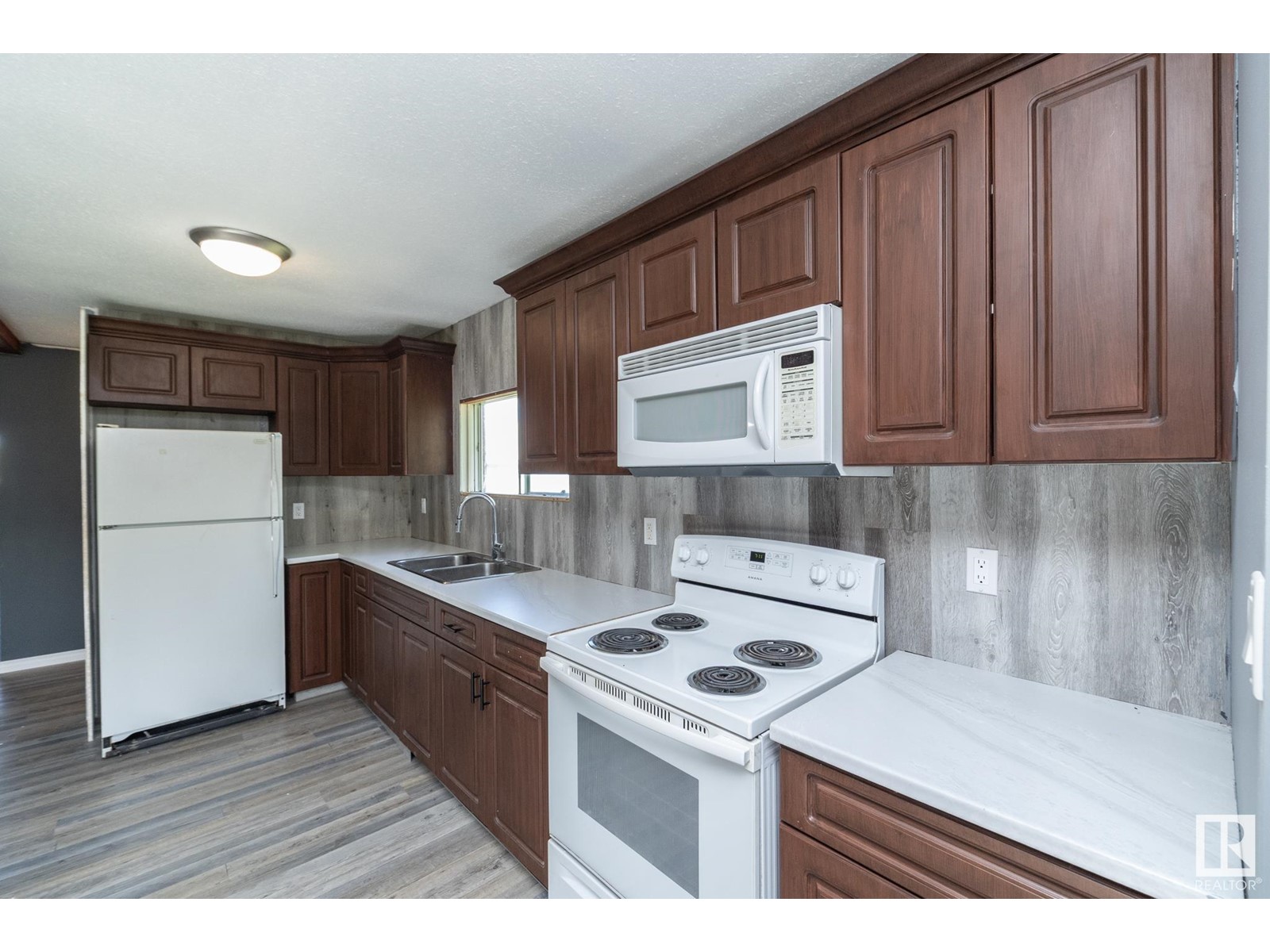 7018 Township 600, Rural Barrhead County, Alberta  T0E 2A0 - Photo 13 - E4436809