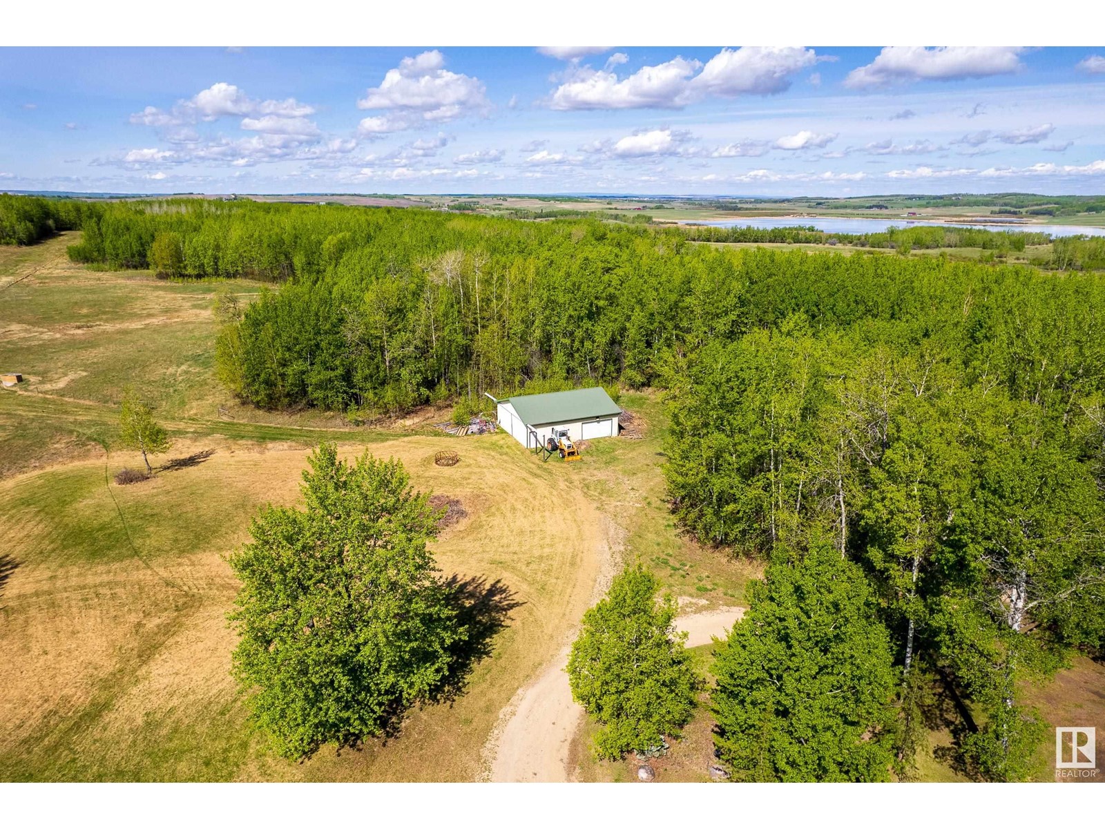 6521 Twp Rd 554, Rural Lac Ste. Anne County, Alberta  T0E 2A0 - Photo 2 - E4436945