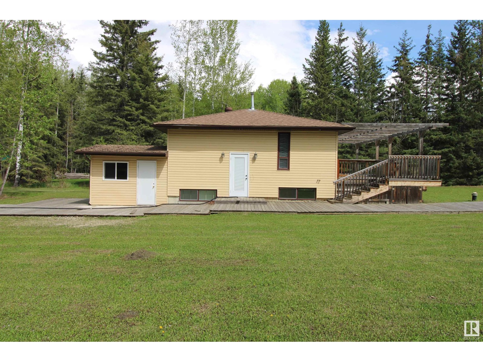 44 9002 Hwy 16, Rural Yellowhead, Alberta  T0E 2M0 - Photo 4 - E4437007