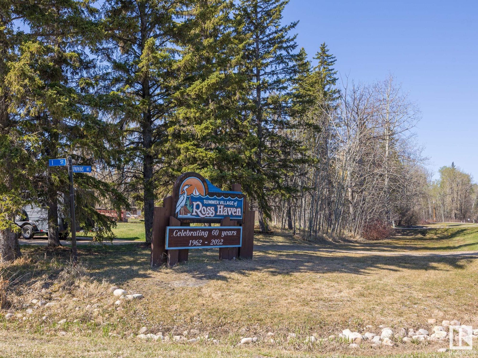 303 3rd Street, Rural Lac Ste. Anne County, Alberta  T0E 0A0 - Photo 1 - E4437077