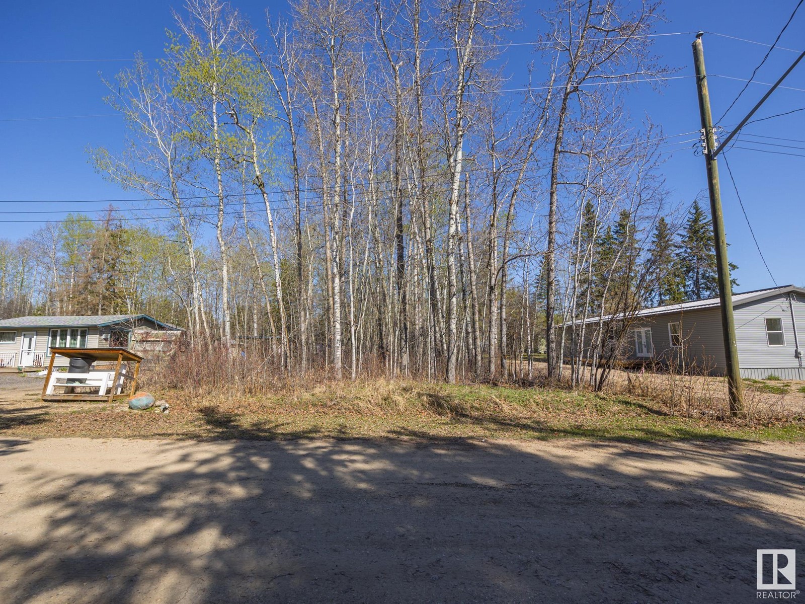 303 3rd Street, Rural Lac Ste. Anne County, Alberta  T0E 0A0 - Photo 3 - E4437077