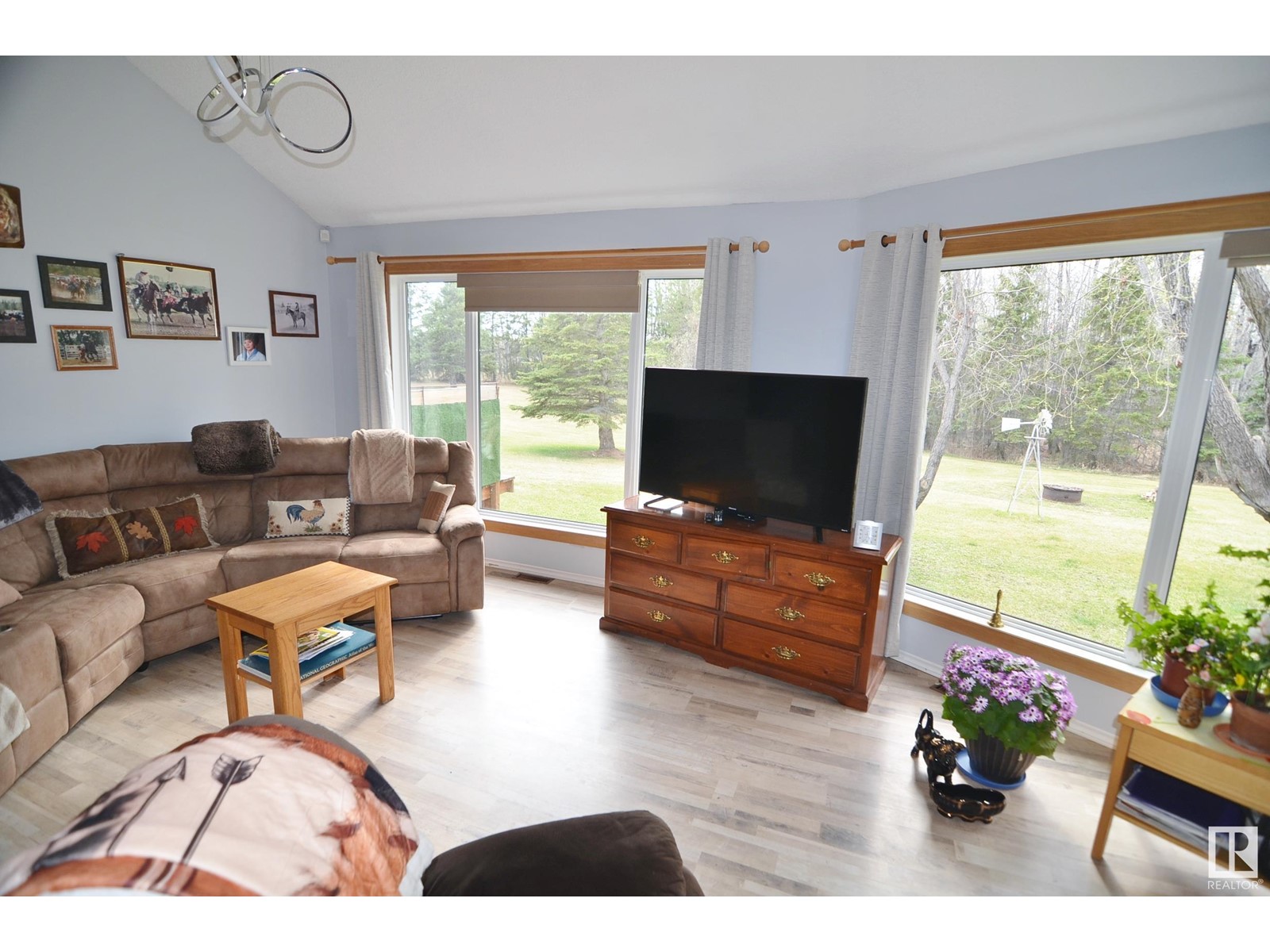 55428 Hwy 763, Rural Lac Ste. Anne County, Alberta  T0E 0J0 - Photo 18 - E4437406