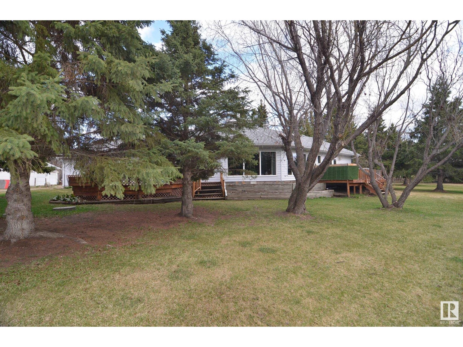 55428 Hwy 763, Rural Lac Ste. Anne County, Alberta  T0E 0J0 - Photo 6 - E4437406