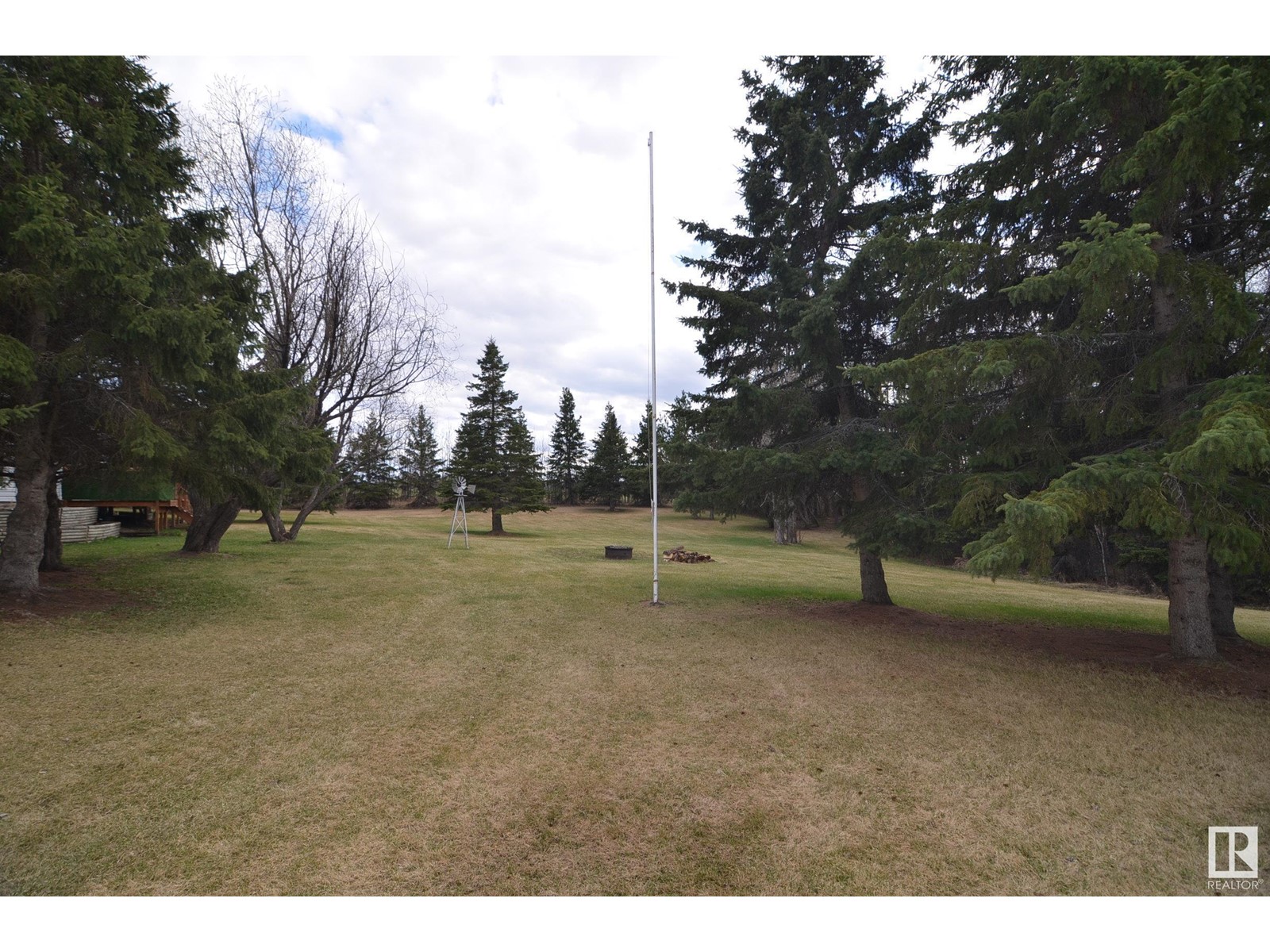 55428 Hwy 763, Rural Lac Ste. Anne County, Alberta  T0E 0J0 - Photo 8 - E4437406