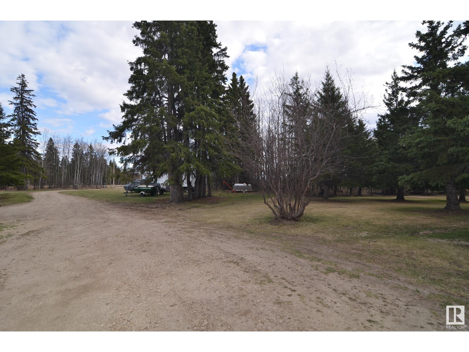 55428 Hwy 763, Rural Lac Ste. Anne County, Alberta  T0E 0J0 - Photo 9 - E4437406