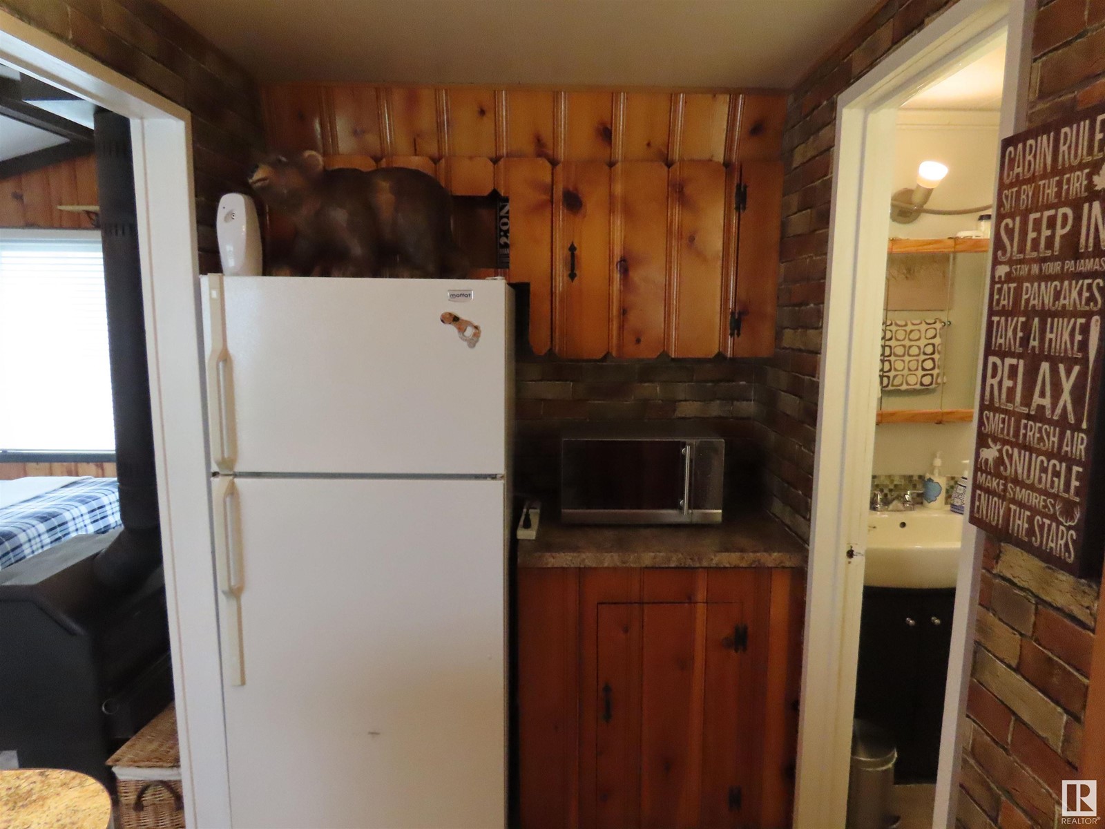 216 2nd St, Rural Lac Ste. Anne County, Alberta  T0E 0A2 - Photo 18 - E4437633