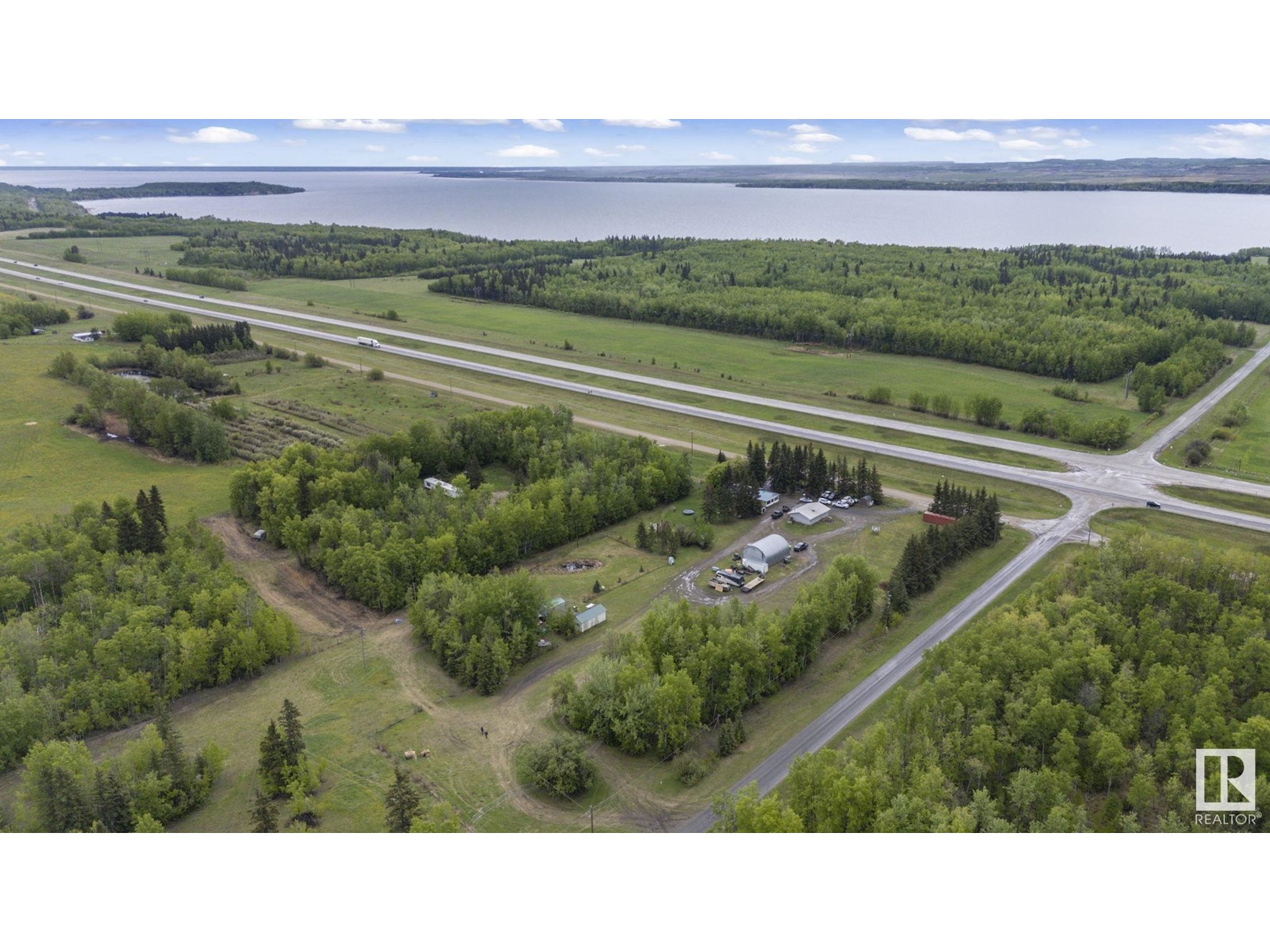 5432 Highway 16 (Hwy), Rural Parkland County, Alberta  T0E 0W0 - Photo 8 - E4437813