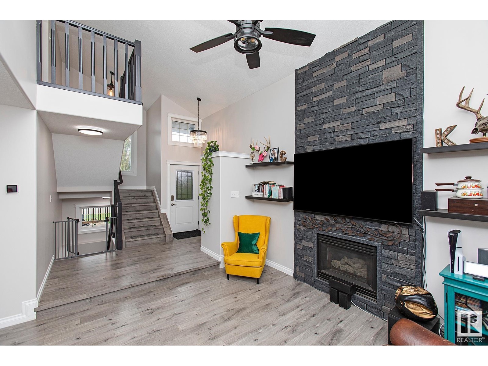 67 Westview Cr, Calmar, Alberta  T0C 0V0 - Photo 5 - E4438005
