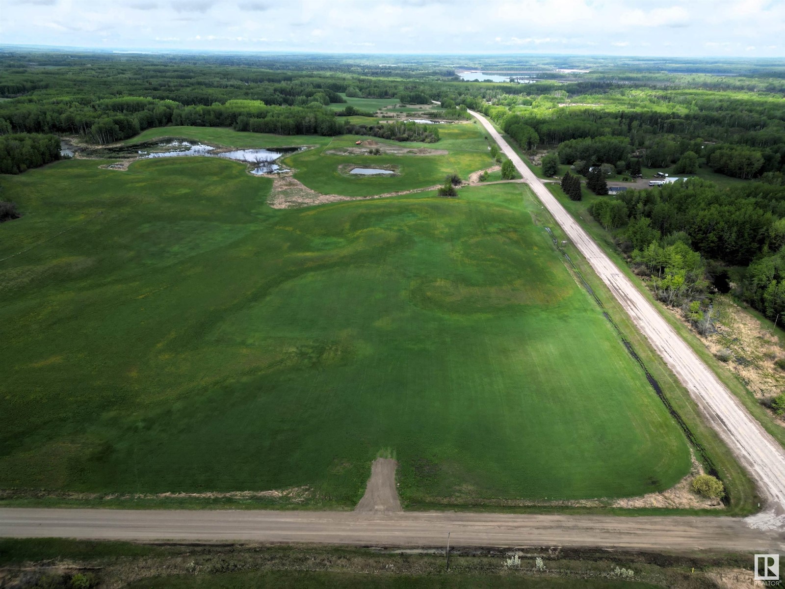 4305 Highway 633, Rural Lac Ste. Anne County, Alberta  T0E 0L0 - Photo 12 - E4438106