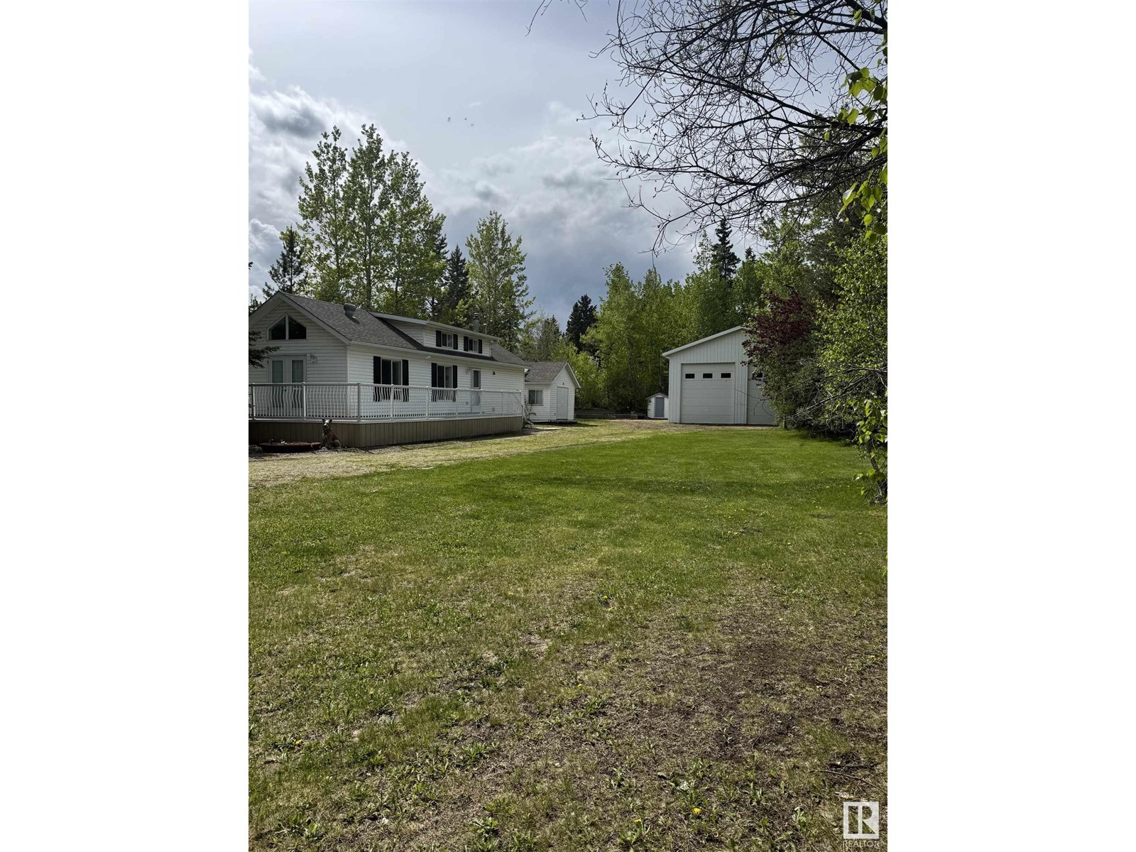 #121 4418 HWY 633, rural lac ste. anne county, Alberta