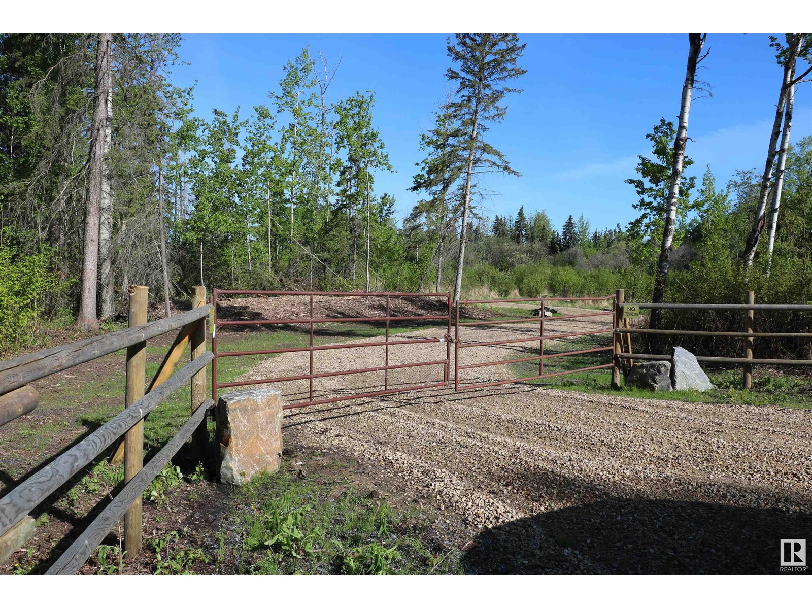 545165 Ste Anne Trail, Rural Lac Ste. Anne County, Alberta  T0E 0A1 - Photo 7 - E4438404