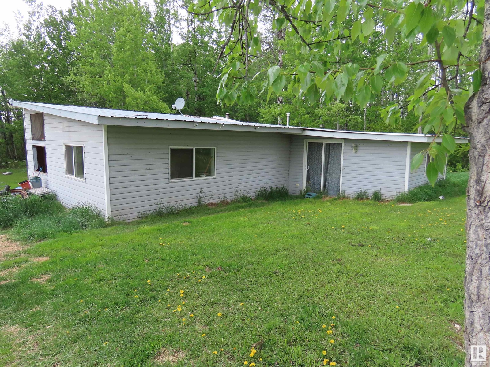 9517 Twp 572, Rural Lac Ste. Anne County, Alberta  T0E 1N0 - Photo 2 - E4438845