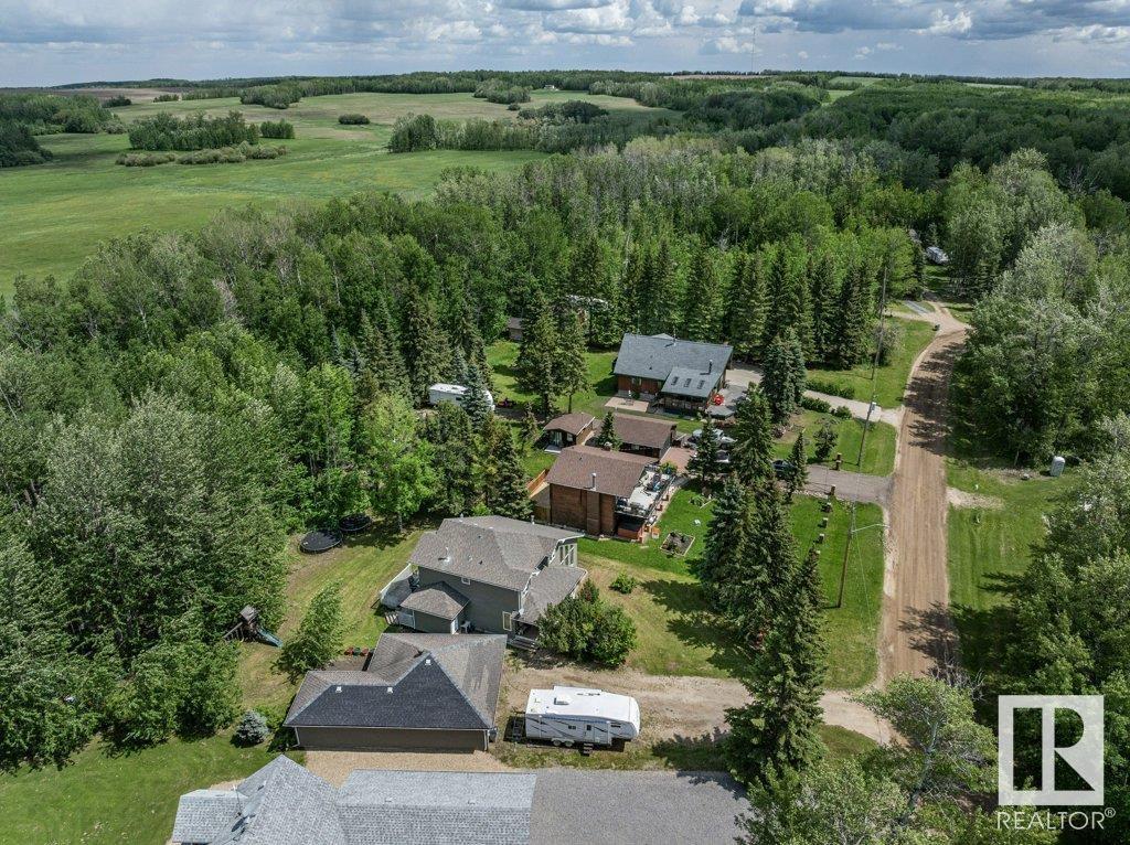 B20 Golden Crescent, Rural Leduc County, Alberta  T0C 2C0 - Photo 58 - E4440010
